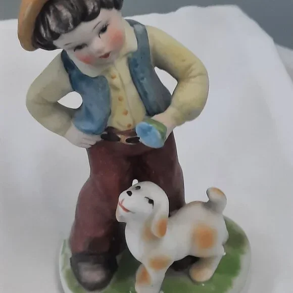 Room Decor Beautiful Statues - Picture 2 of 3